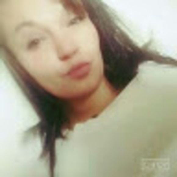 Meet your Posher, Tanisha - Picture 1 of 1